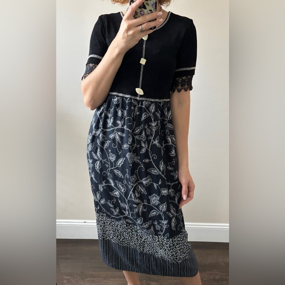 Molly Malloy vintage 90โs floral midi dress black size S
